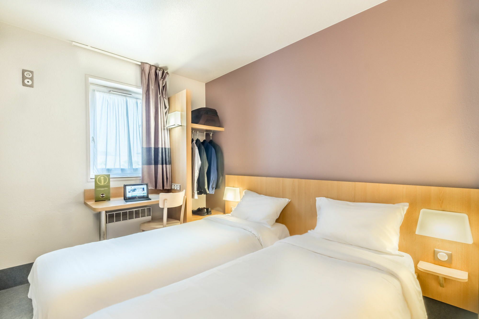 B&B Hotel Frejus Roquebrune-Sur-Argens Exterior foto