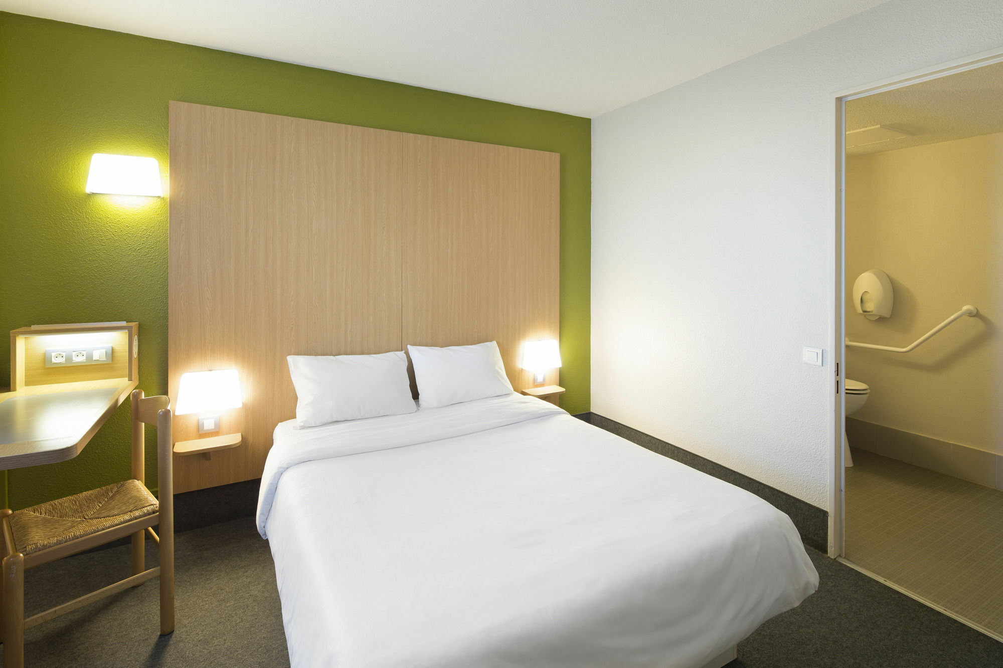 B&B Hotel Frejus Roquebrune-Sur-Argens Exterior foto